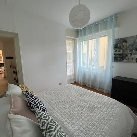 Rebecca's Collection: Vallarino Appartement *