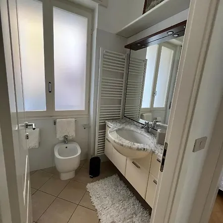 Rebecca's Collection: Vallarino Appartement San Remo